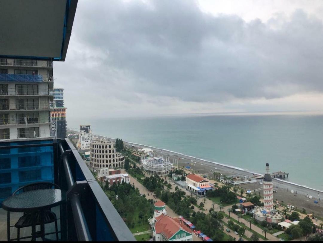 Lamar Hotel Batumi Ngoại thất bức ảnh